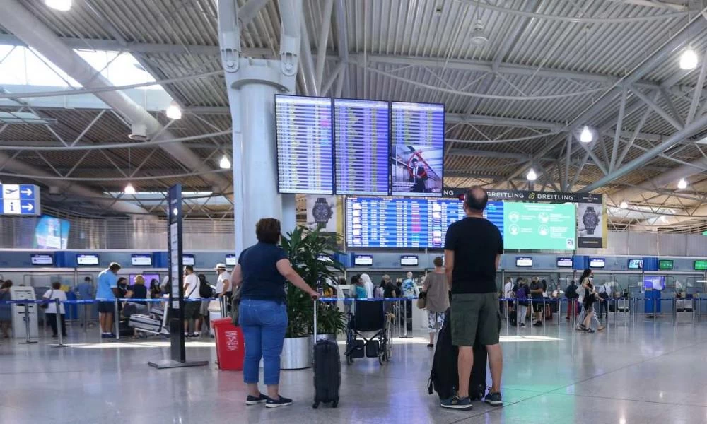 Πολιτική Αεροπορία: Μειώνονται οι χώρες που επιτρέπονται ταξίδια στην Ελλάδα